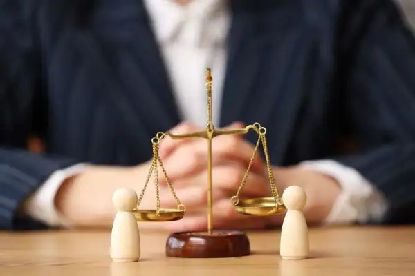 Image of financial mediation Bristol